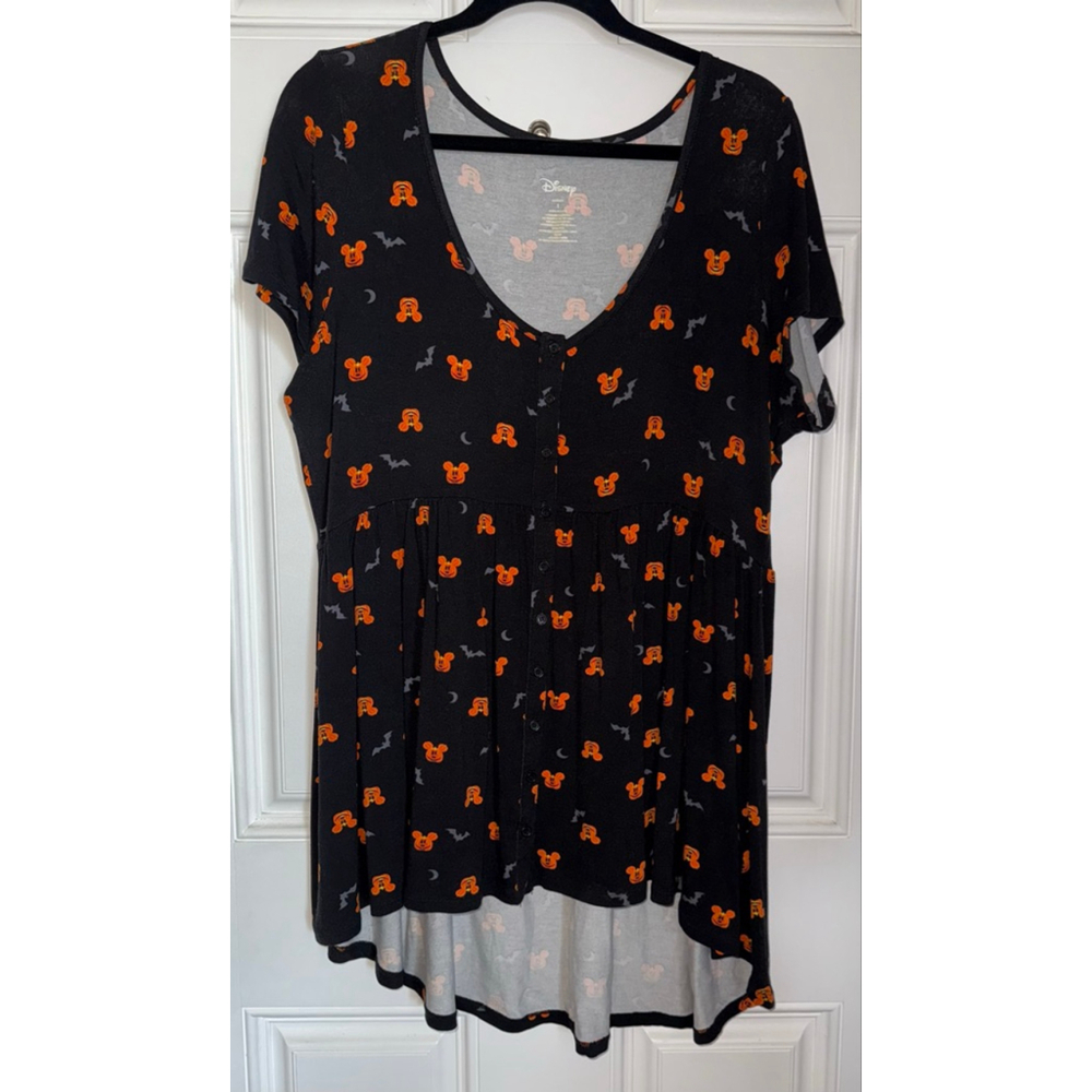 Torrid Halloween Black and Orange Mickey Mouse Short Sleeve Top - Picture 4 of 9